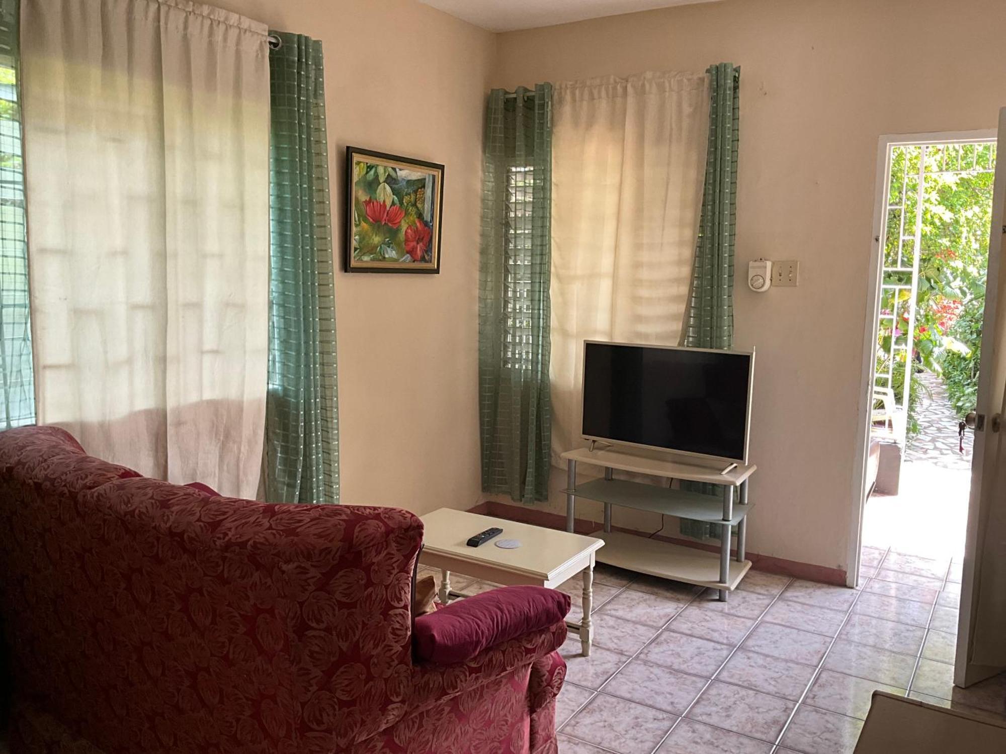 1 Bed Flat At Coconut Villa Spanish Town Εξωτερικό φωτογραφία